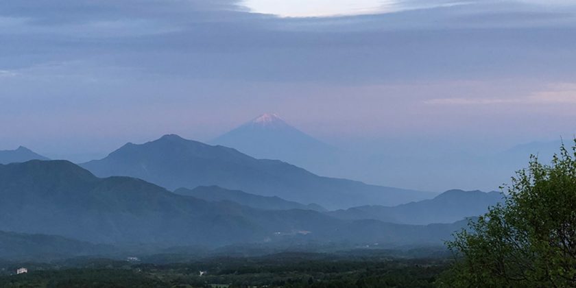 近い未来に必ず起きる世界の変化に、対応できるリーダー人材を育成する。